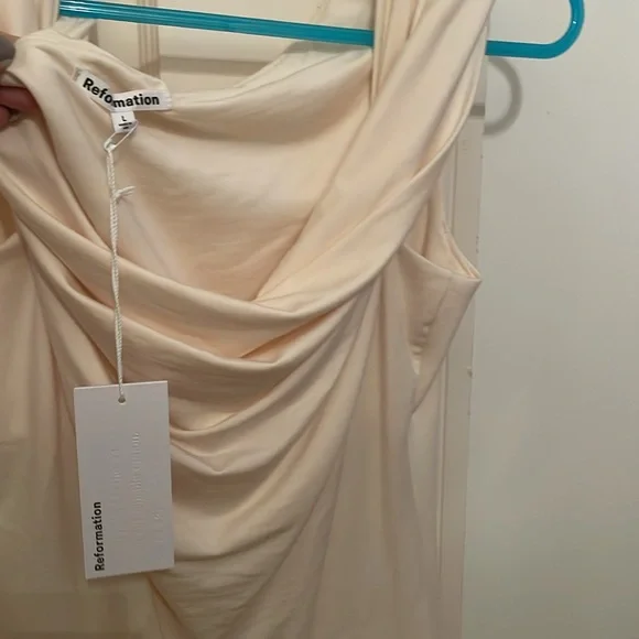 NWT - Reformation Cello Knit Top in Cream size Large - Picture 3 of 6